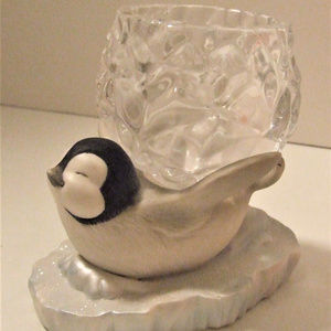 Polar Pals Tobogganing Votive